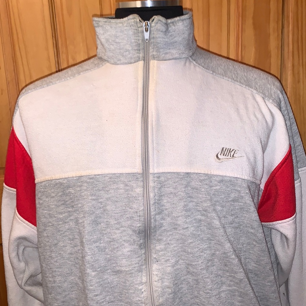 (EXTREMELY RARE 1987-1994 RED LABEL GREY TAG) Vintage Nike Jacket
